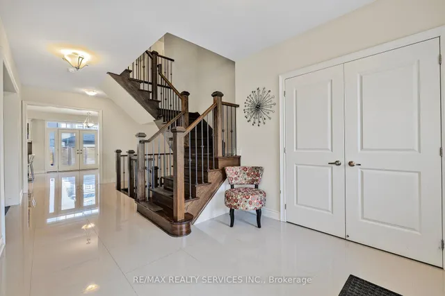 Additional image 6 of 5 Perth St