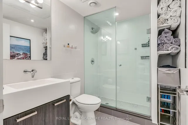 Additional image 25 of 461 Adelaide St Unit 916