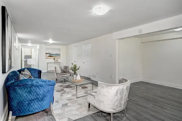 Additional image 24 of 11 Dinison Cres