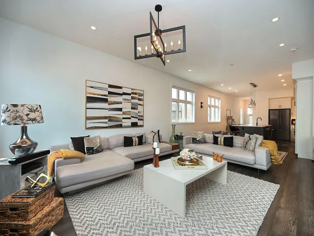 Additional image 9 of 1454 Everest Cres