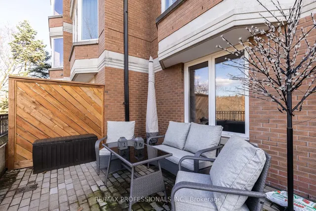 Additional image 25 of 40 Old Mill Rd Unit 102