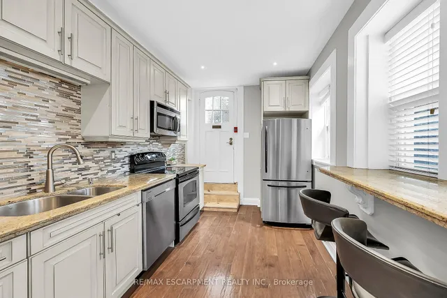 Additional image 16 of 86 HERKIMER St Unit LL2