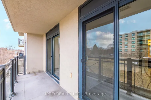 Additional image 39 of 872 Sheppard Ave Unit 213