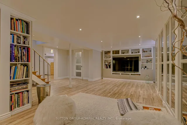 Additional image 29 of 72 Baby Point Rd