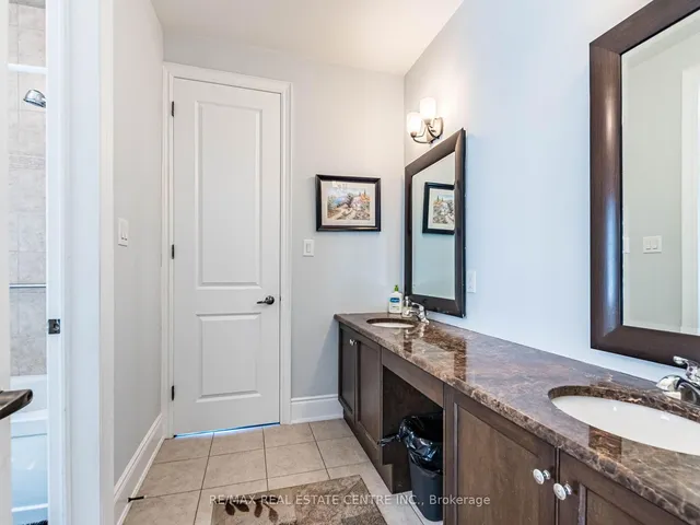 Additional image 29 of 22 WOODVALLEY Dr