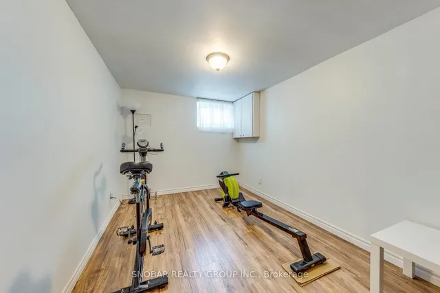 Additional image 19 of 195 Clearbrooke Circ