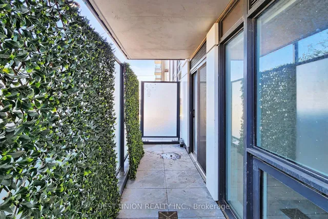 Additional image 32 of 251 Jarvis St Unit 1131