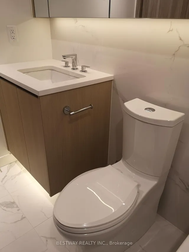 Additional image 13 of 27 McMahon Dr Unit 1505