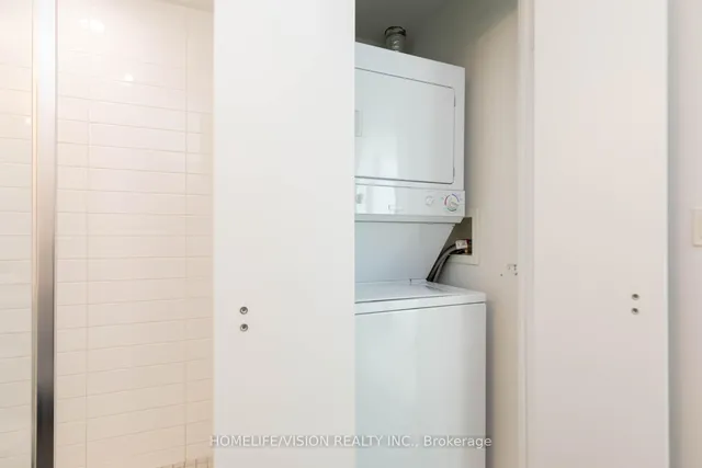 Additional image 17 of 55 East Liberty St Unit 315