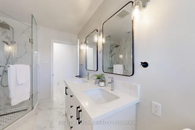 Additional image 26 of 34 Goddard St