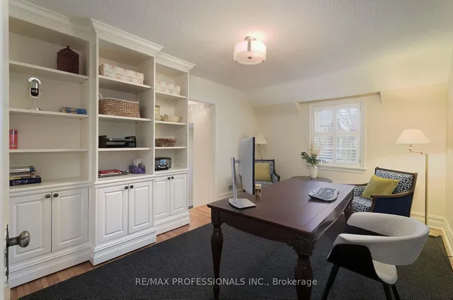 Additional image 16 of 15 Kingsgarden Rd