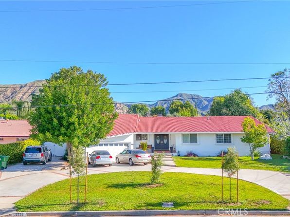 13720 Woodcock Ave, Sylmar, CA 91342