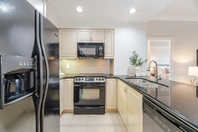 Additional image 9 of 1101 Leslie St Unit 305