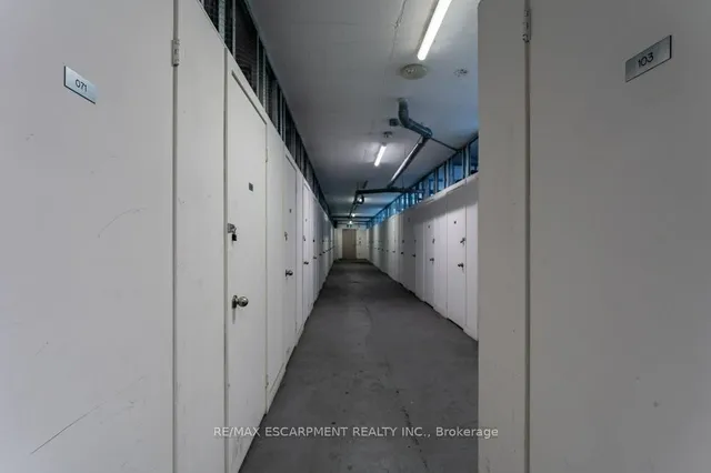 Additional image 47 of 2087 Fairview St Unit 1304