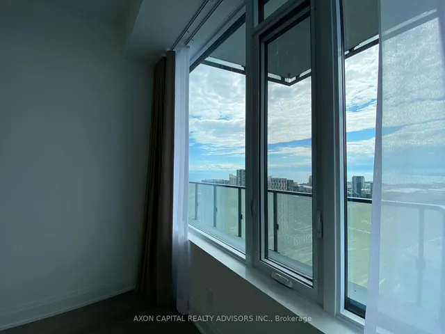 Additional image 31 of 470 Front St Unit Ph01