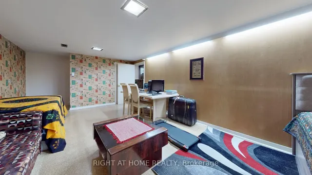 Additional image 36 of 106 Grandravine Dr