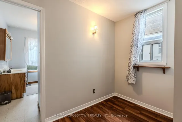 Additional image 35 of 53 Badgerow Ave