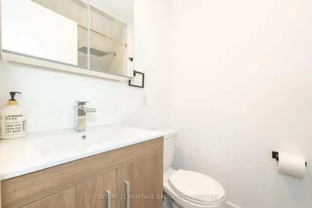 Additional image 14 of 48 DENVALE Rd