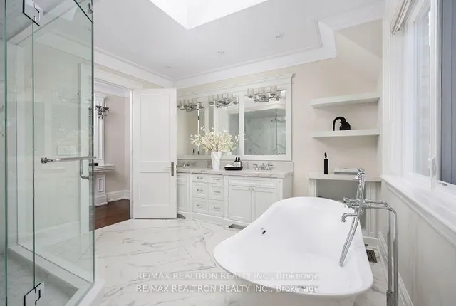 Additional image 40 of 86 Hillcrest Ave