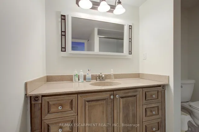 Additional image 28 of 222 Jackson St Unit 1406