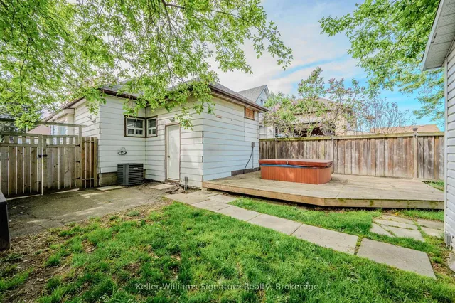 Additional image 20 of 278 Normanhurst Ave