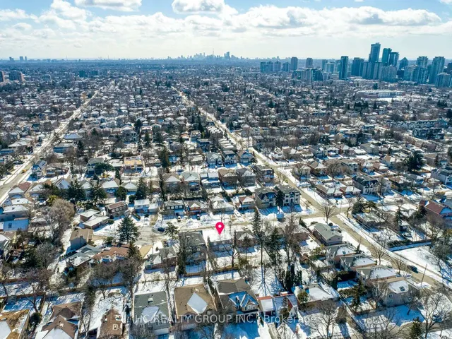 Additional image 6 of 10 Waring Crt