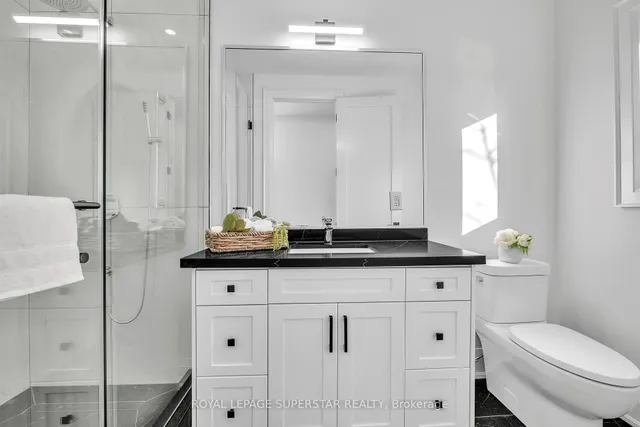 Additional image 28 of 1377 Rometown Dr