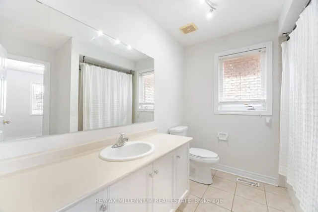 Additional image 29 of 961 Knotty Pine Grve