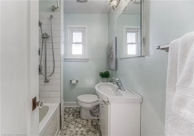 Additional image 19 of 6 Peltz Ave