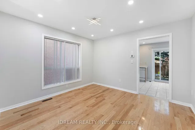 Additional image 11 of 82 Worthington Ave