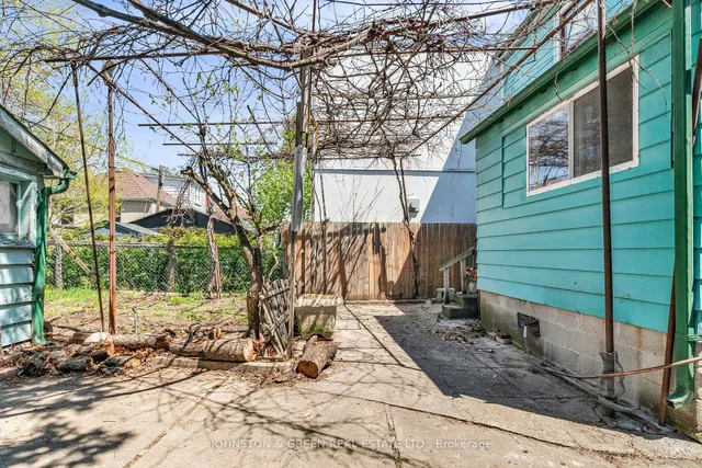 Additional image 36 of 416 Mortimer Ave