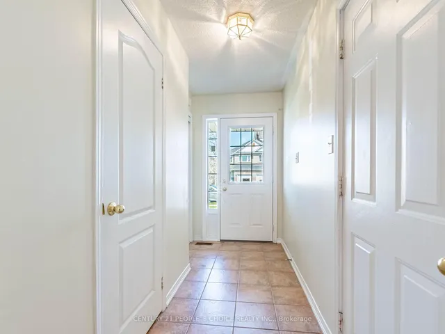 Additional image 4 of 93 River Rock Cres