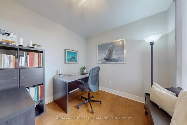 Additional image 17 of 35 Ormskirk Ave Unit 215