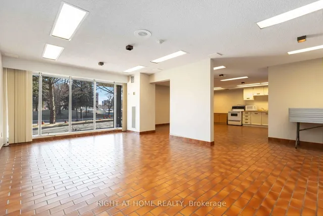 Additional image 25 of 40 Bay Mills Blvd Unit 1006