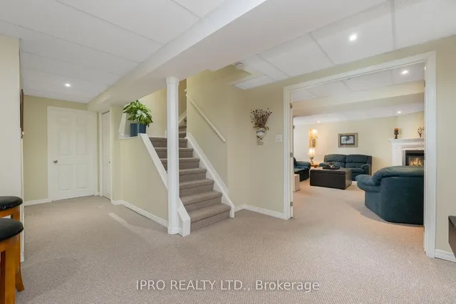 Additional image 21 of 1 Lindhurst St