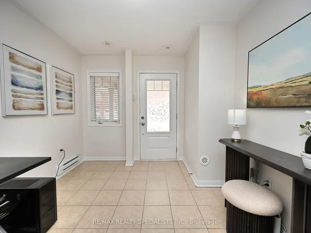 Additional image 5 of 82 Suitor Crt