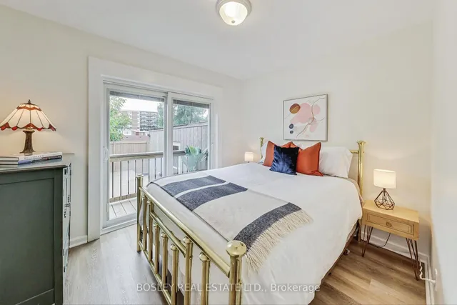 Additional image 12 of 37 Avis Cres