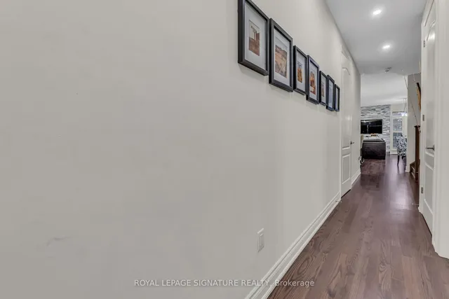 Additional image 4 of 8 Gruenwald Gate