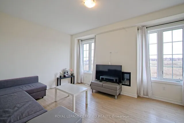 Additional image 23 of 14 Bavenden Cres