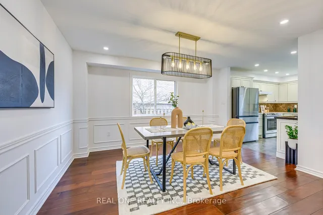 Additional image 16 of 2075 Banbury Cres