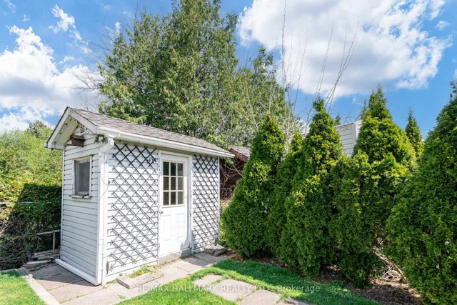 Additional image 36 of 44 Arkona Dr