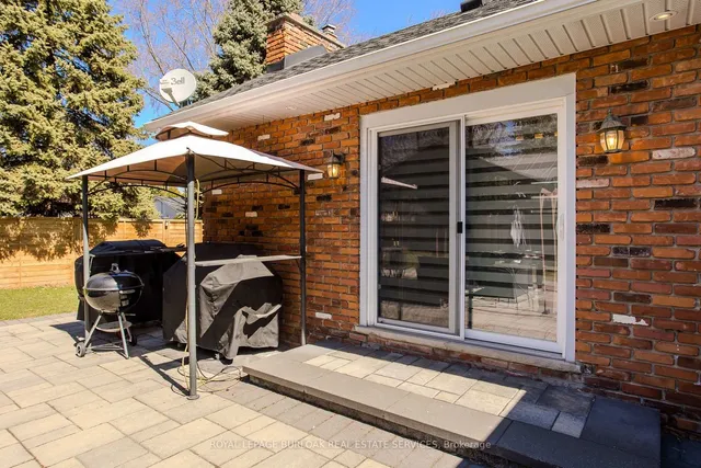 Additional image 40 of 1100 Dovercourt Ave