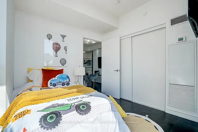 Additional image 28 of 52 Forest Manor Rd Unit 1102