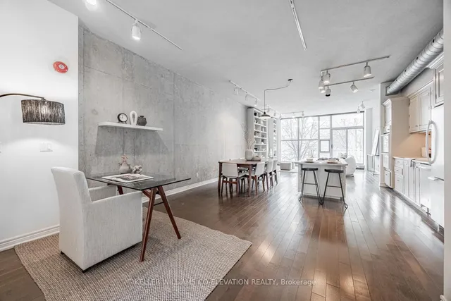 Additional image 23 of 20 Niagara St Unit 202