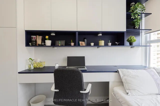 Additional image 38 of 714 The West Mall N/A Unit 1201