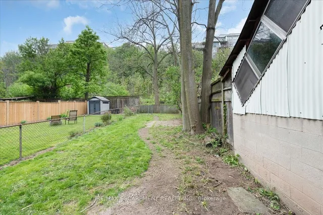 Additional image 33 of 68 Alanson St