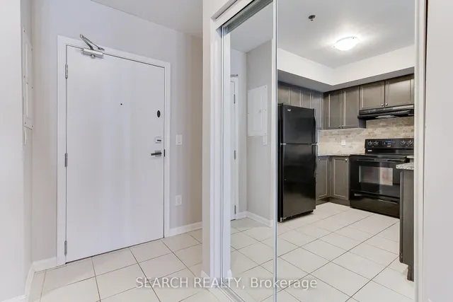 Additional image 16 of 70 BAYCLIFFE Rd Unit 102