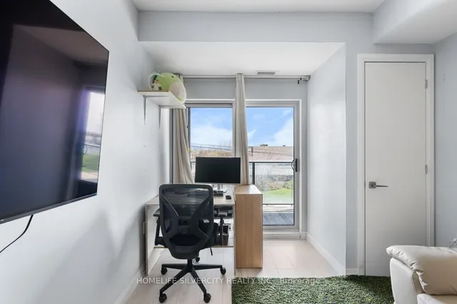 Additional image 8 of 408 Browns Line Unit 307