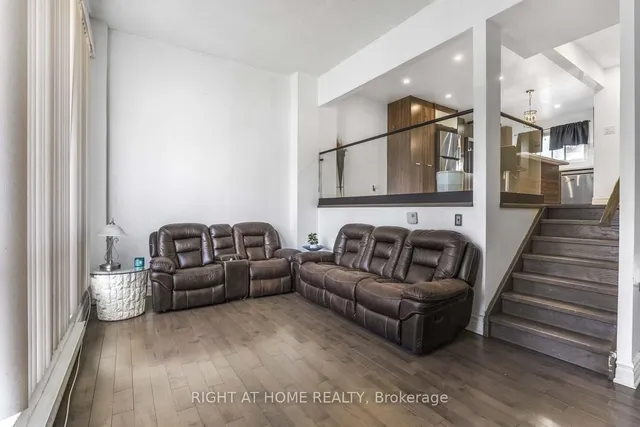 Additional image 7 of 35 Darras Crt