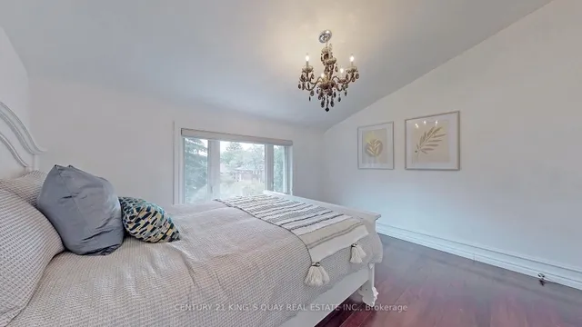 Additional image 29 of 21 Rialto Dr